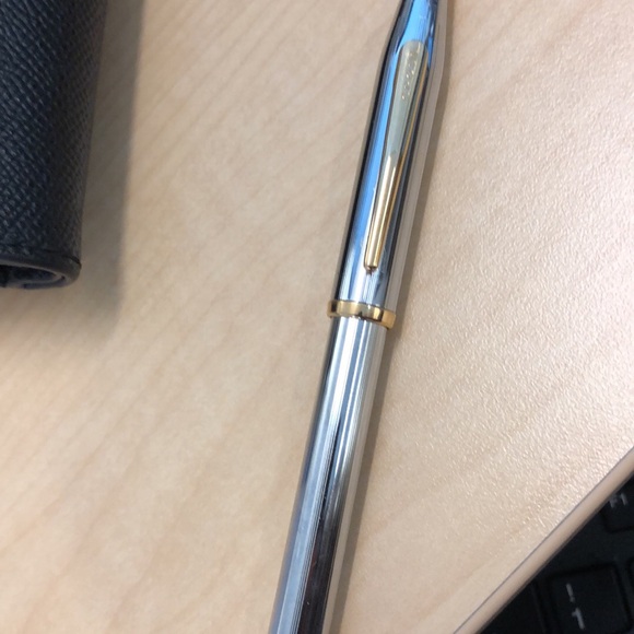 Cross Century II Medalist Ballpoint Pen 3302WG- Engraved with GO EAGLES 🦅 - Picture 2 of 4